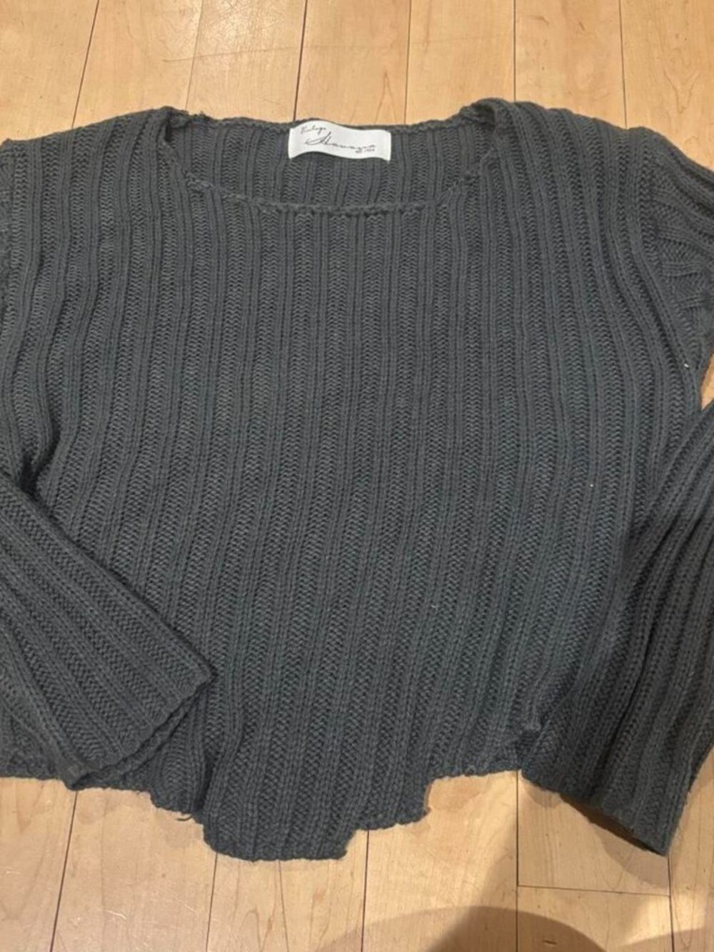Vintage Havana Women's Grey and Black Jumper